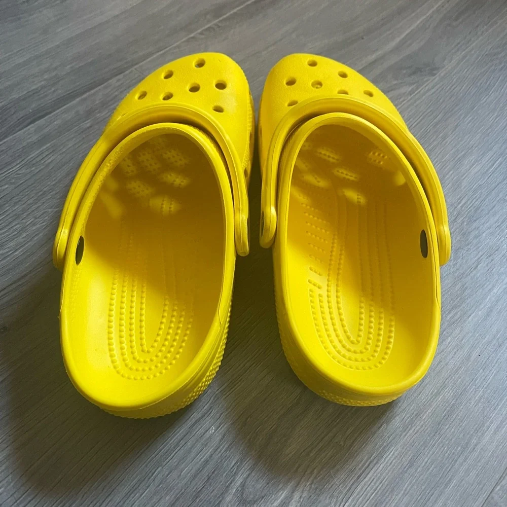 Crocs - Picture 4 of 4